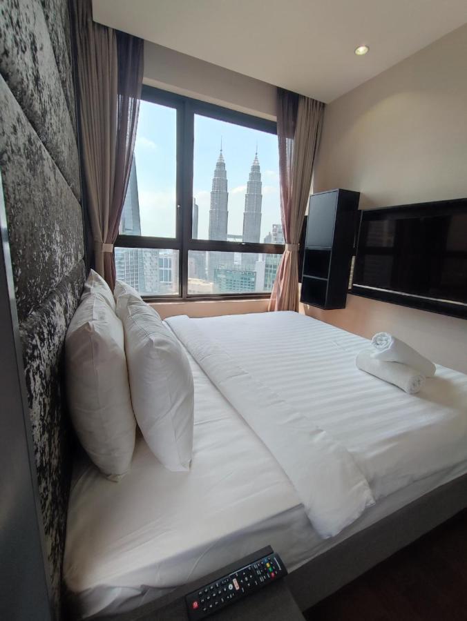8 Kia Peng Suites Klcc By Luna 쿠알라룸푸르 외부 사진