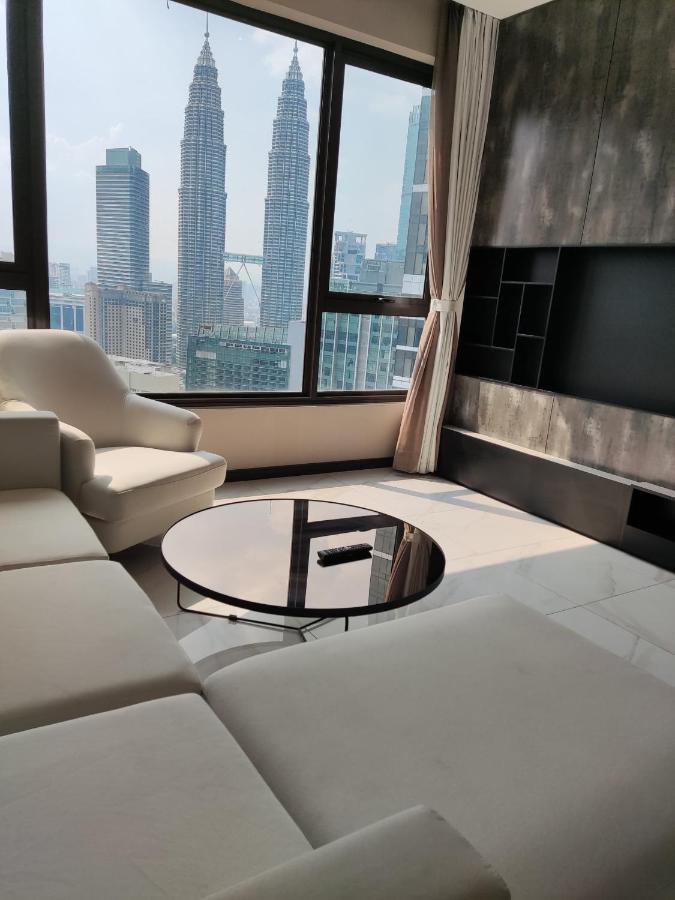 8 Kia Peng Suites Klcc By Luna 쿠알라룸푸르 객실 사진