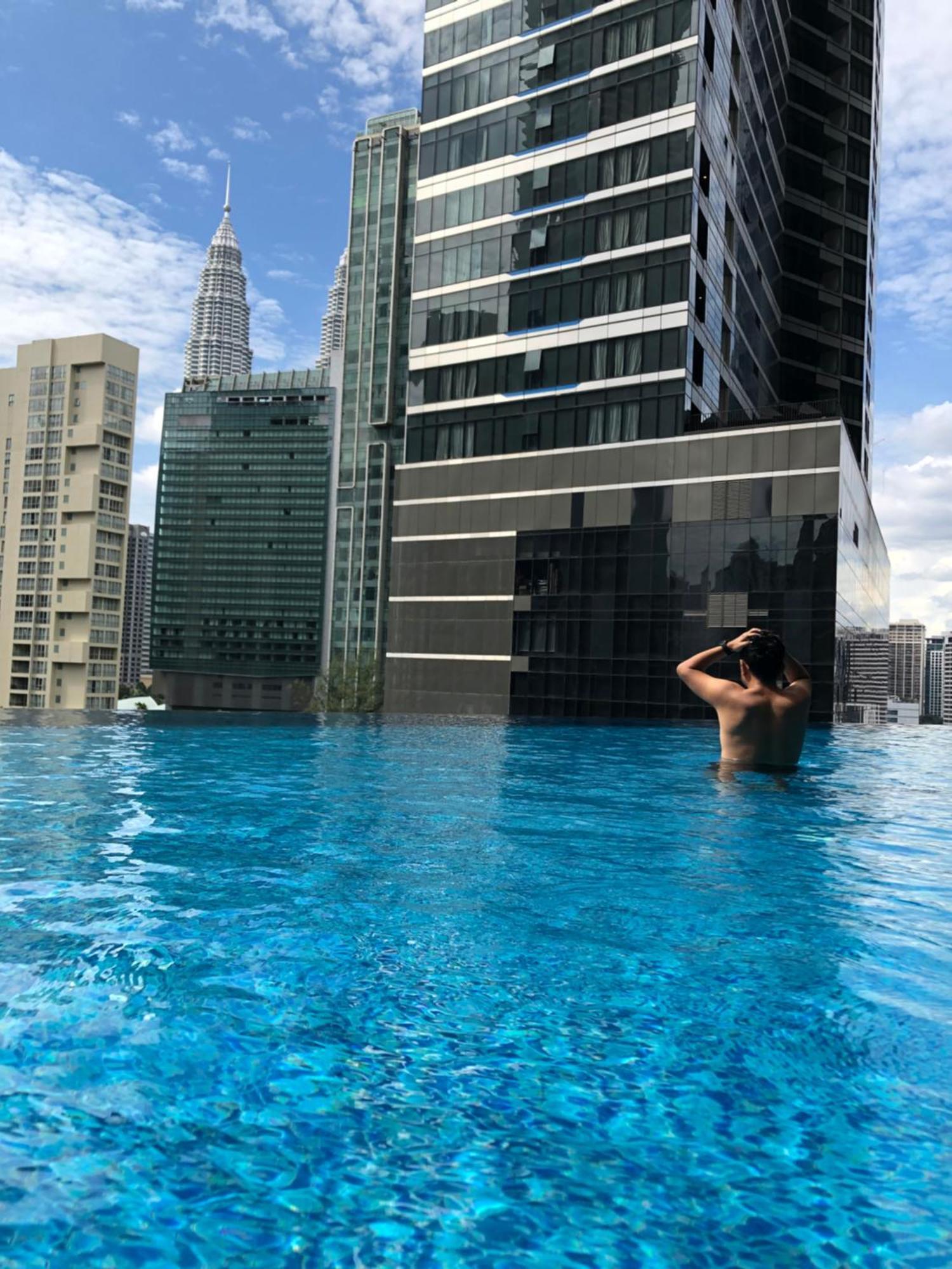 8 Kia Peng Suites Klcc By Luna 쿠알라룸푸르 외부 사진