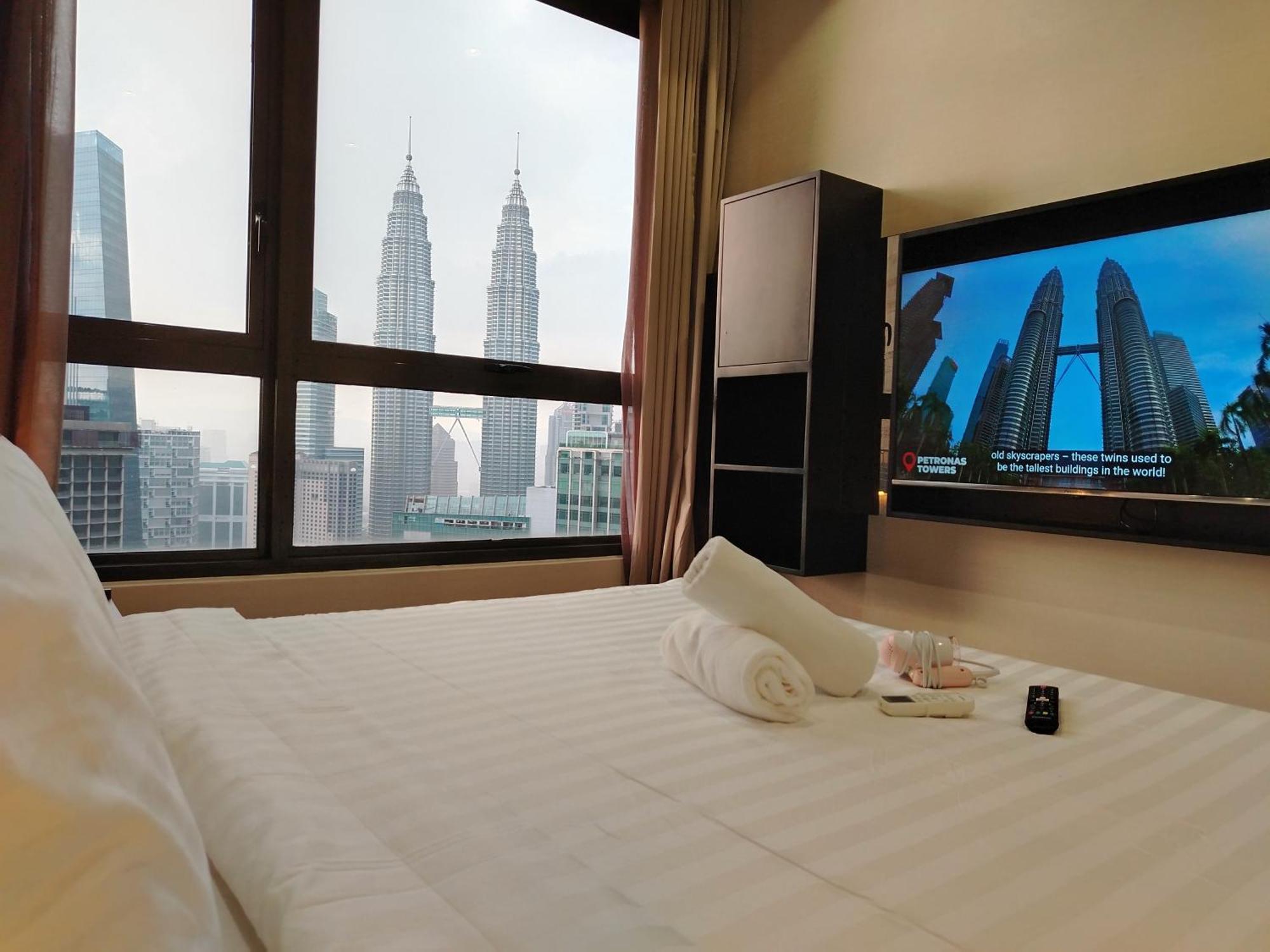 8 Kia Peng Suites Klcc By Luna 쿠알라룸푸르 외부 사진