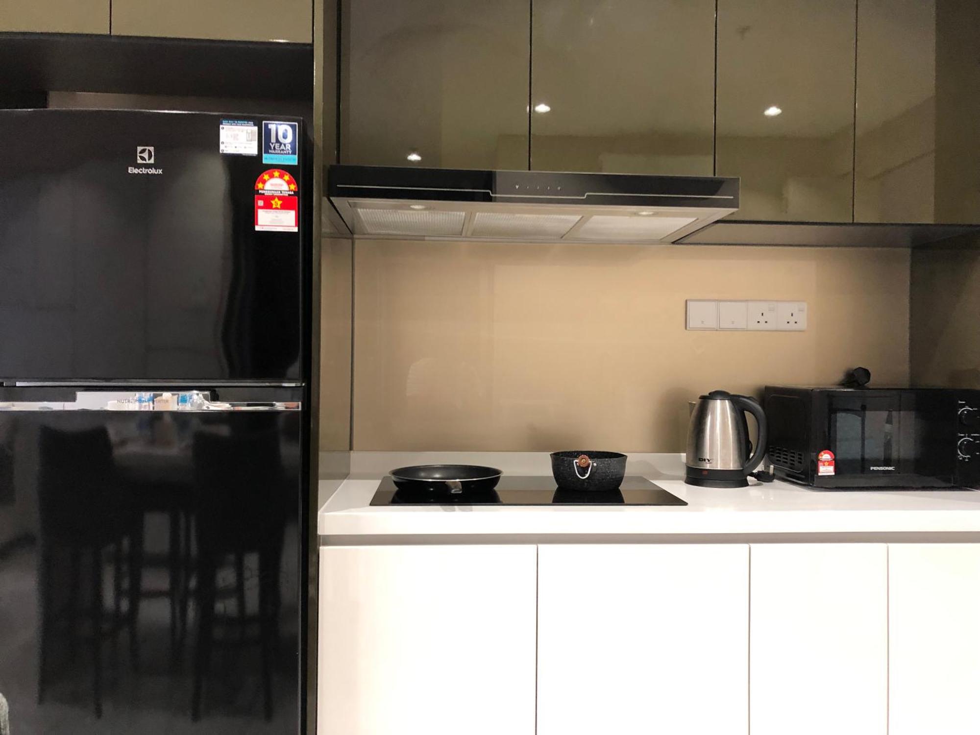 8 Kia Peng Suites Klcc By Luna 쿠알라룸푸르 외부 사진