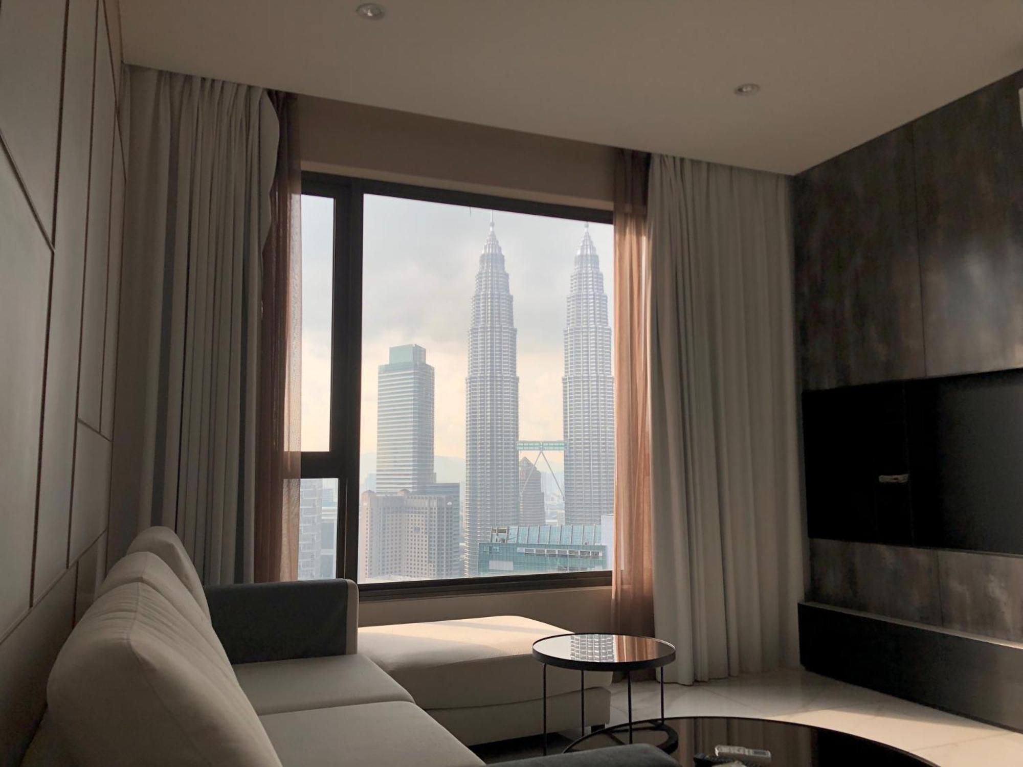 8 Kia Peng Suites Klcc By Luna 쿠알라룸푸르 외부 사진