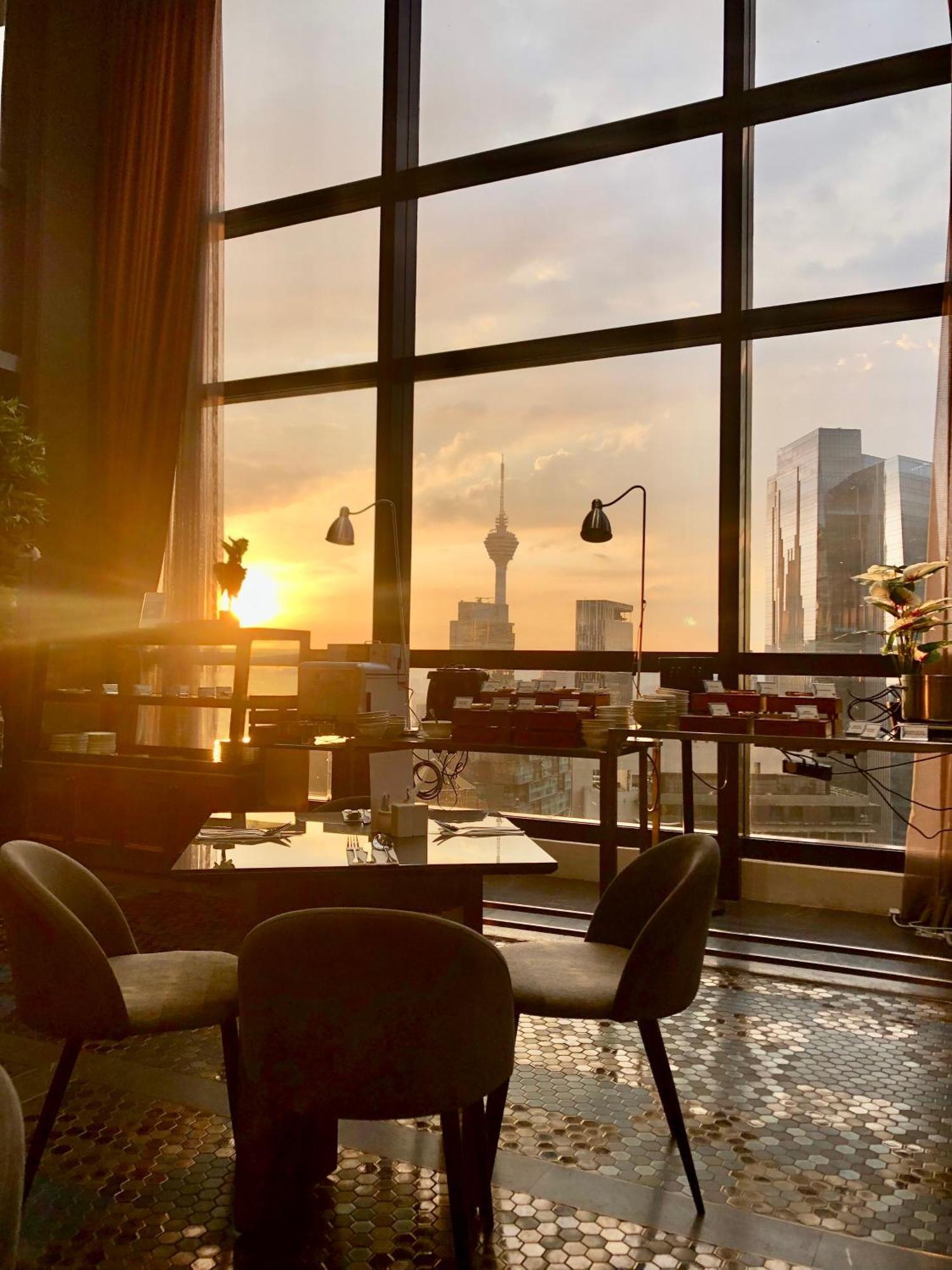 8 Kia Peng Suites Klcc By Luna 쿠알라룸푸르 외부 사진
