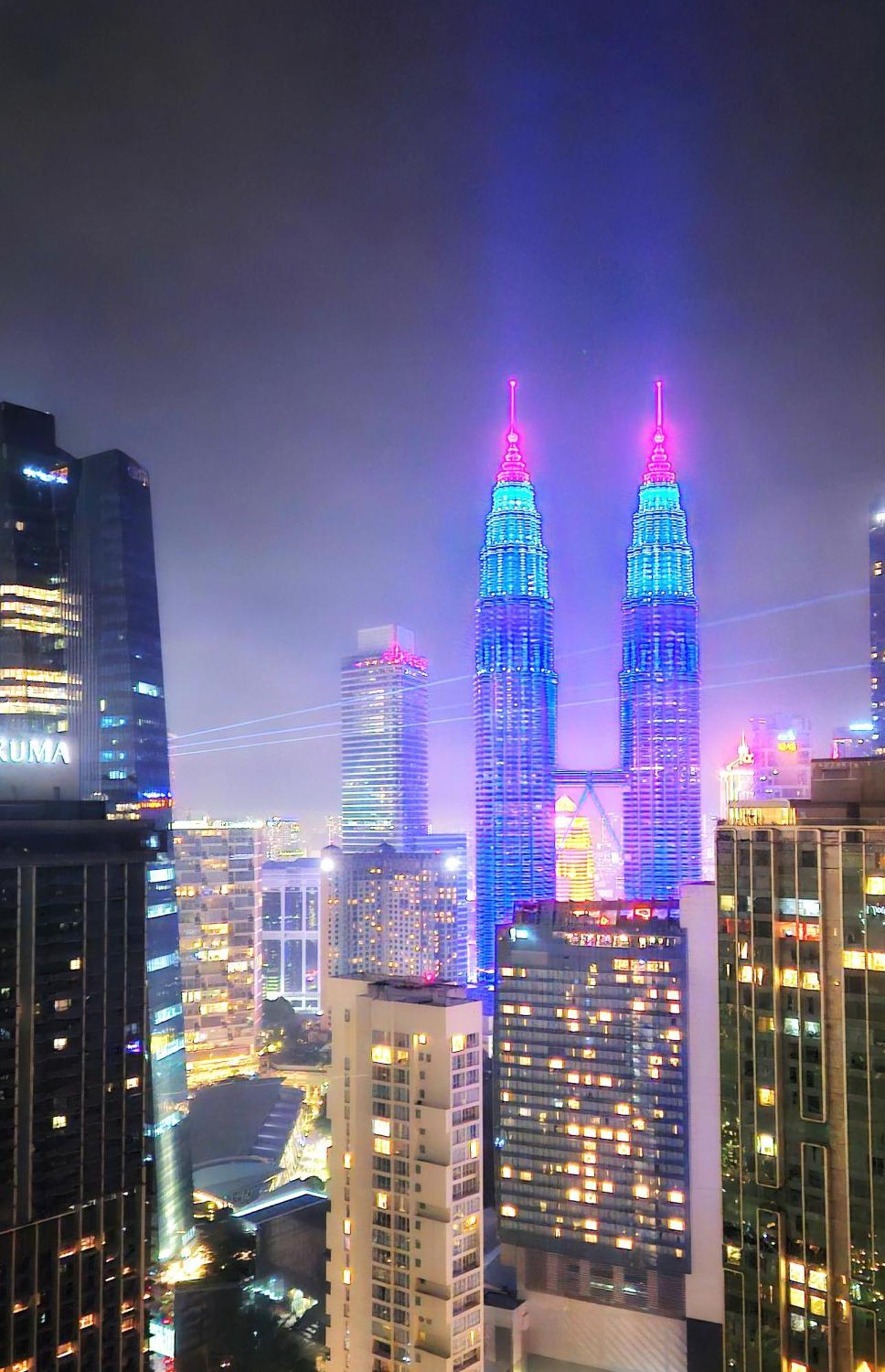 8 Kia Peng Suites Klcc By Luna 쿠알라룸푸르 외부 사진